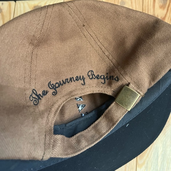 Vintage Beautour embroidered brown and black stitching long bill strap back hat - Picture 3 of 4